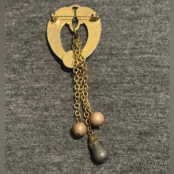 Gold-Tone Green Stone Dangle Brooch with Chain Tassels & Beads - Picture 2 of 2